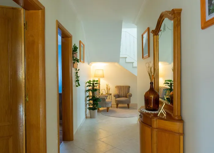 Prázdninový dům Refugio De Alburitel